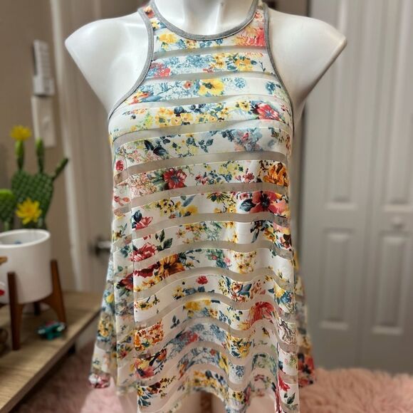 Blouse   - Picture 1 of 6